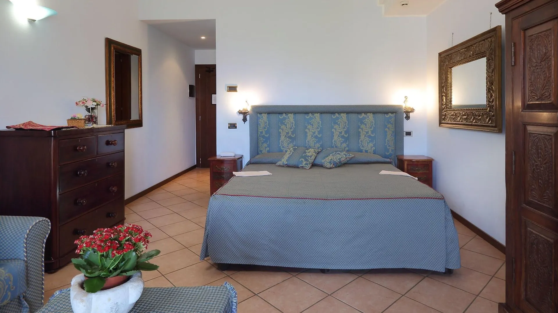 Hotel Villa Sonia Taormina 4*,